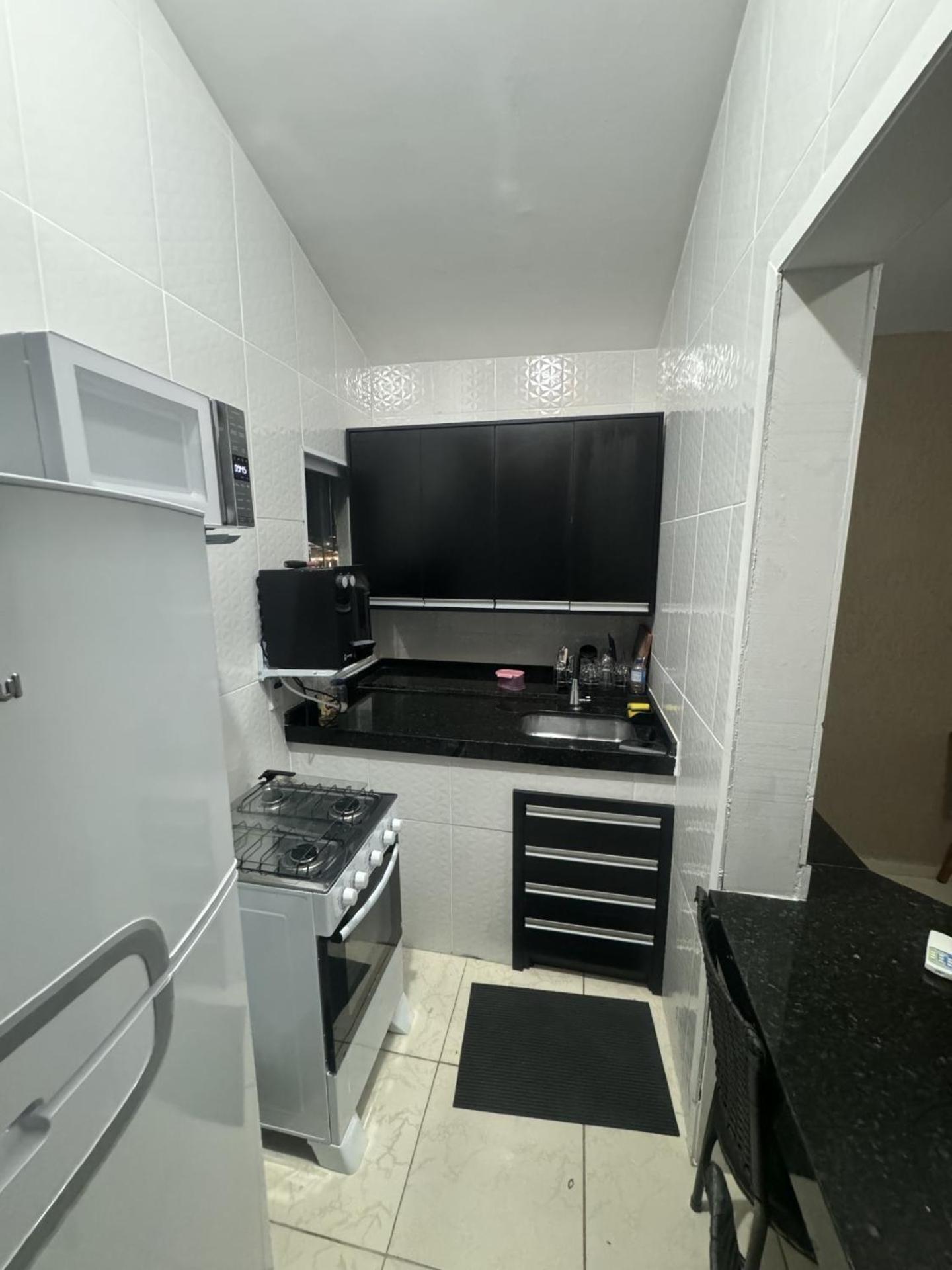 Completo Em Cabo Frio,area Central, 2 Quartos, Cozinha Equipada, Wi-fi, Ate 8 Pessoas * Cabo Frio