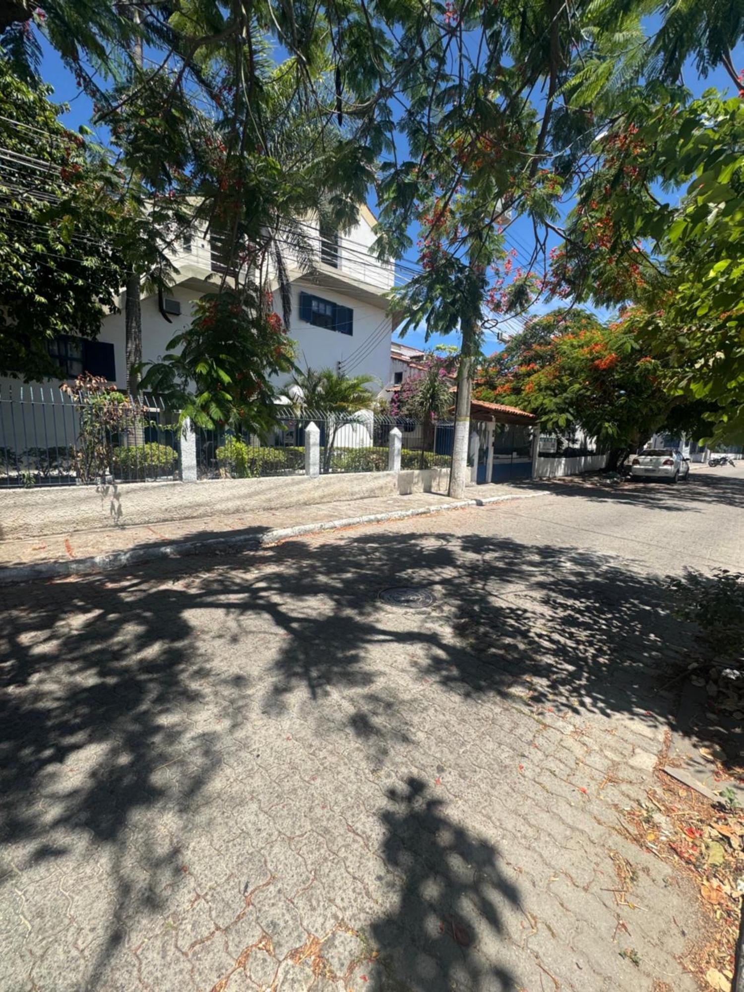 Completo Em Cabo Frio,area Central, 2 Quartos, Cozinha Equipada, Wi-fi, Ate 8 Pessoas Cabo Frio